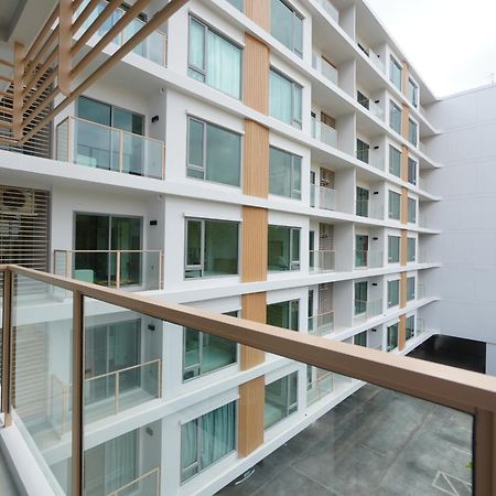 Phyll Phuket, Luxury Condominium 45 Ban Rangeng Exterior photo